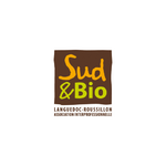 Logo rectangulaire brun " Sud " orange, " &Bio " vert ; texte associatif noir dessous sur fond blanc.